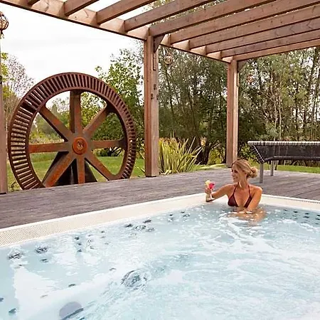 Отель Hotel-spa Le Moulin De - Strasbourg Nord Ла-Ванзено