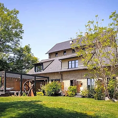Hotel-spa Le Moulin De - Strasbourg Nord Отель Ла-Ванзено